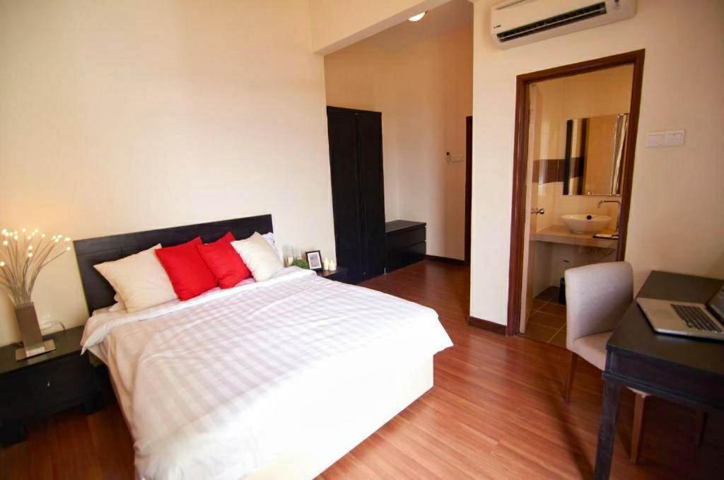 Melaka Top Largest Waterpark Resort - By Youbnb Homestay Melaka Exterior photo
